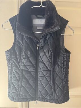 Nike Quilted Black Vest with Faux Fur Collar